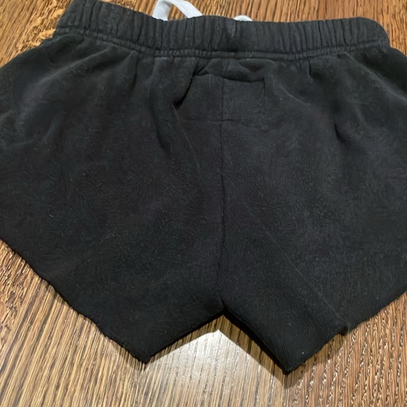 KatieJ NYC black lounge shorts size 10. - Picture 2 of 3